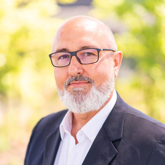 Douglas Arellanes
