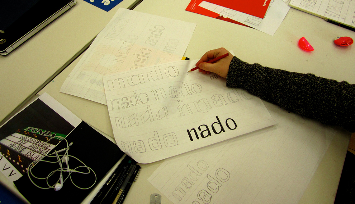 Intermediate-level workshop on font design