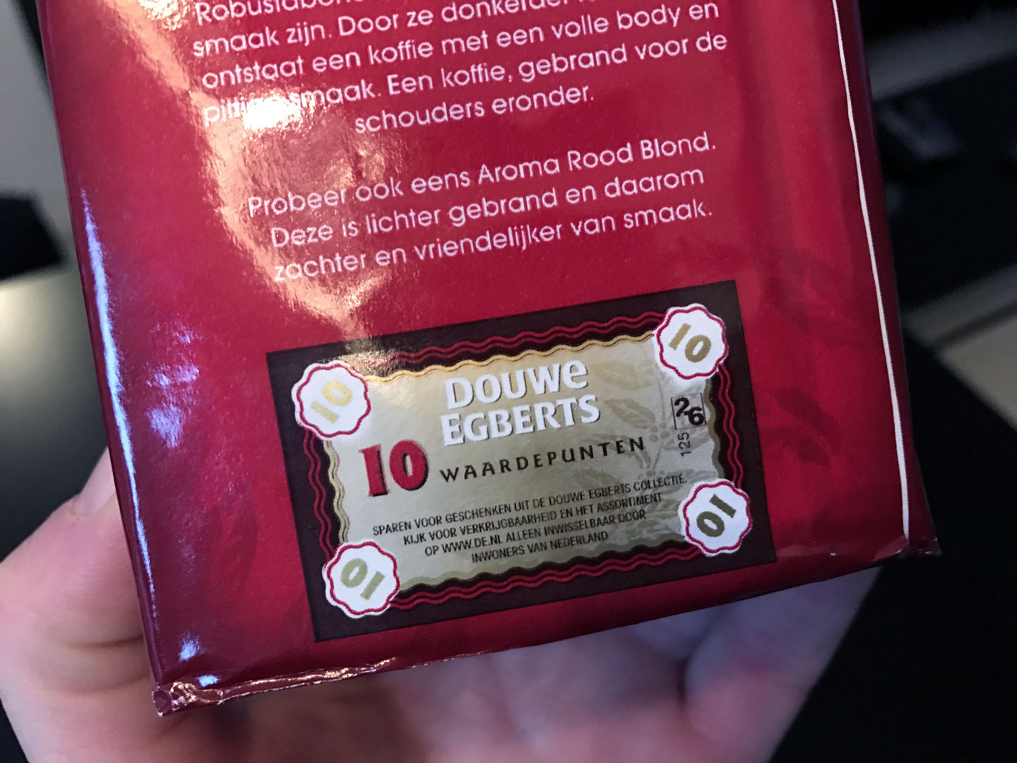 Gerard Unger’s Alverata in use in the Dutch brand Douwe Egberts